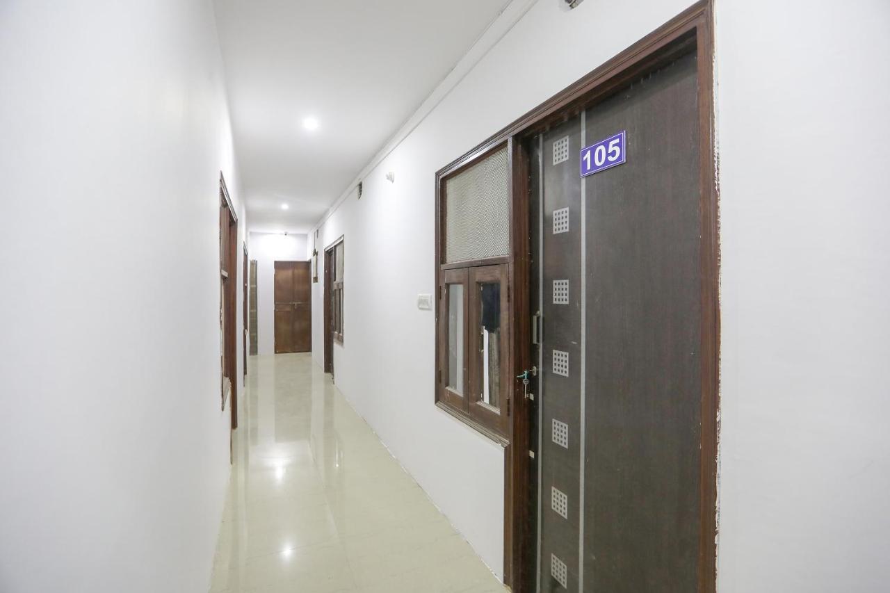 Spot On 64060 Shanti Vatika 杜尔格 外观 照片